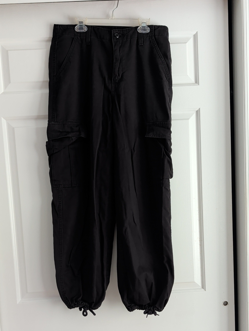 Levis '94 Baggy Black Cargo Drawstring Hem Pants